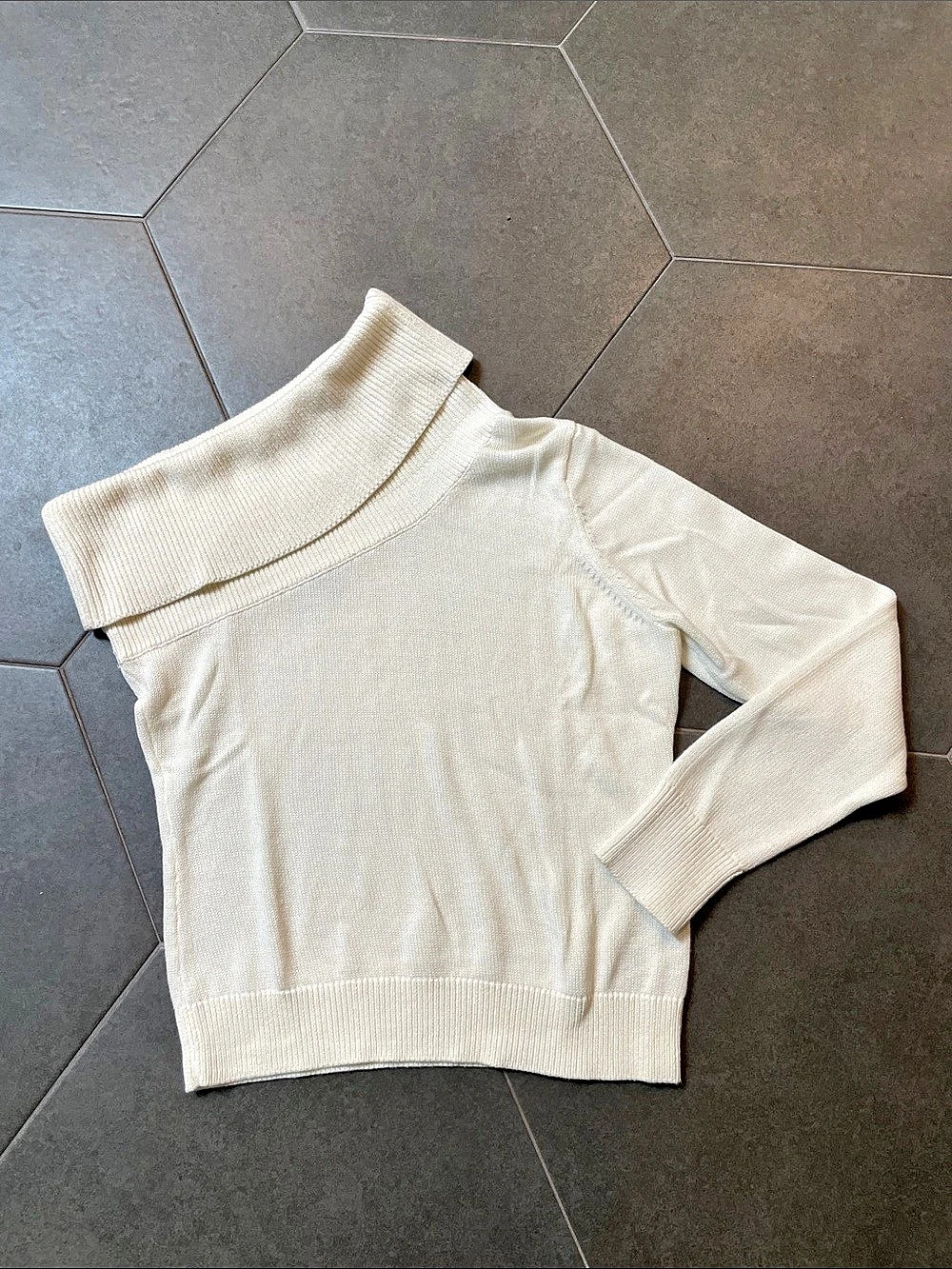 525 America Cotton Cowl Neck Sweater in Cream Size Medium